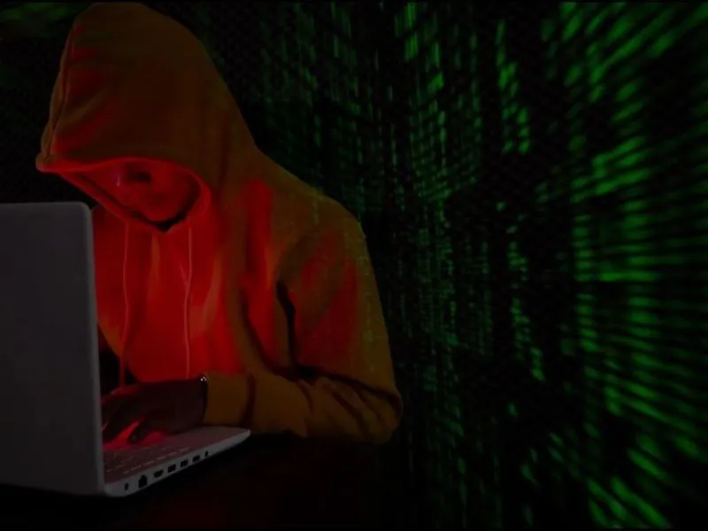 Polícia Civil alerta sobre golpes virtuais com links e arquivos em ZIP